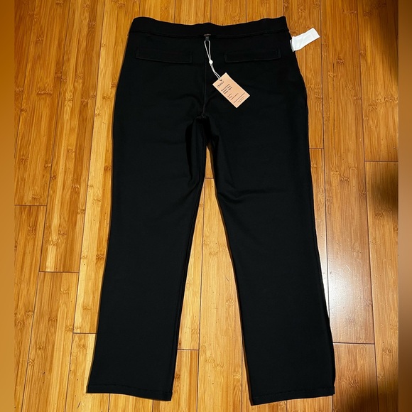 NWT Quince Pull On Ultra-Stretch Ponte Straight Leg Pants Black Size L - Picture 7 of 14